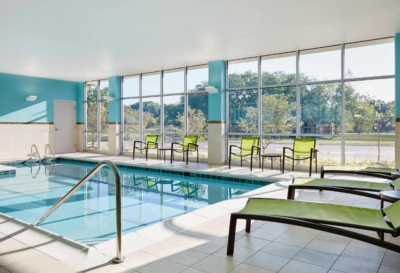 فندق Springhill Suites By Marriott Cleveland Independence