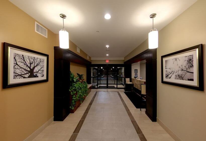 ホテル Staybridge Suites Ann Arbor Research Parkway, An Ihg