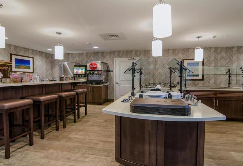 فندق Staybridge Suites Marquette, An Ihg