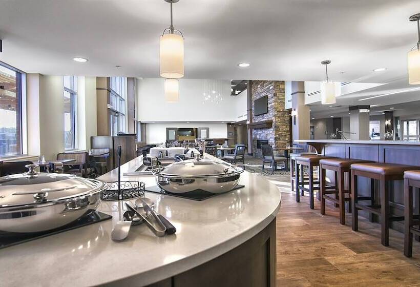 فندق Staybridge Suites Marquette, An Ihg