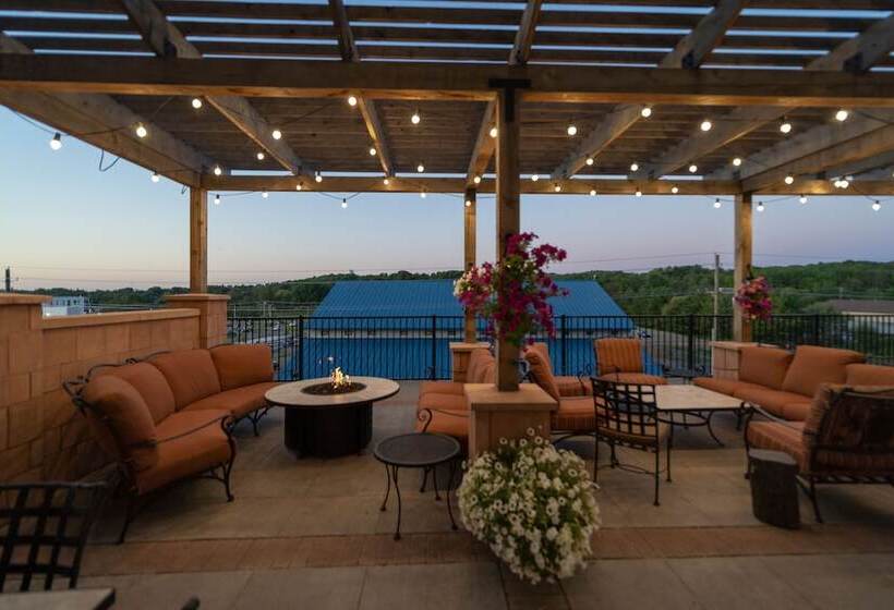 فندق Staybridge Suites Marquette, An Ihg