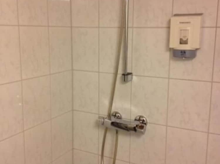 Отель Svartisen