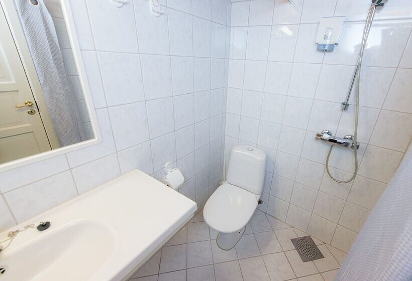 Отель Svartisen