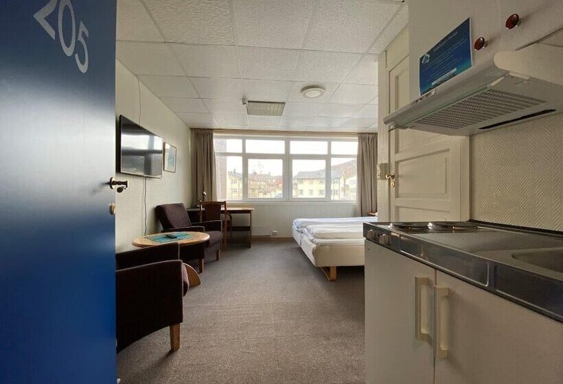 Отель Svartisen