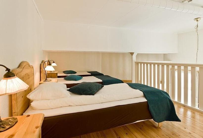 Отель Svartisen