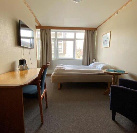 Отель Svartisen