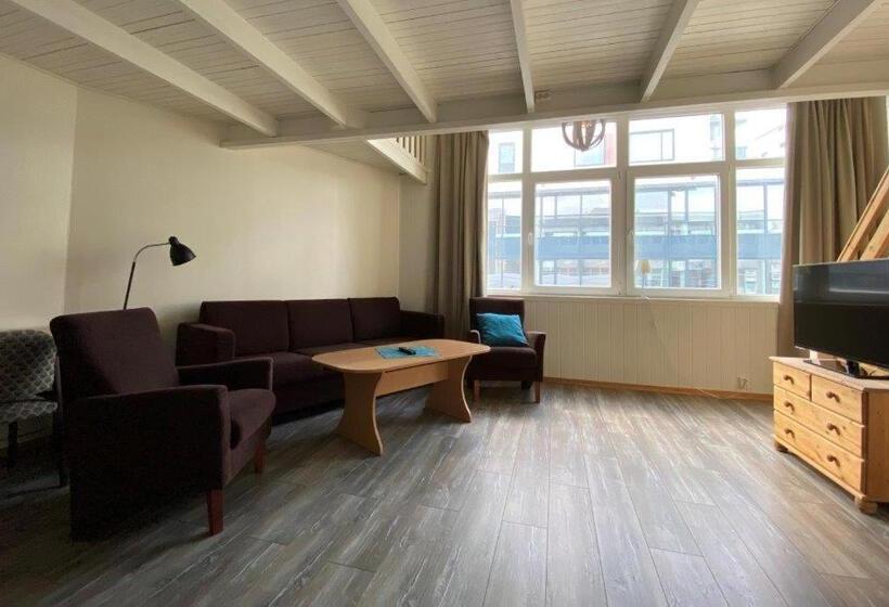 Отель Svartisen