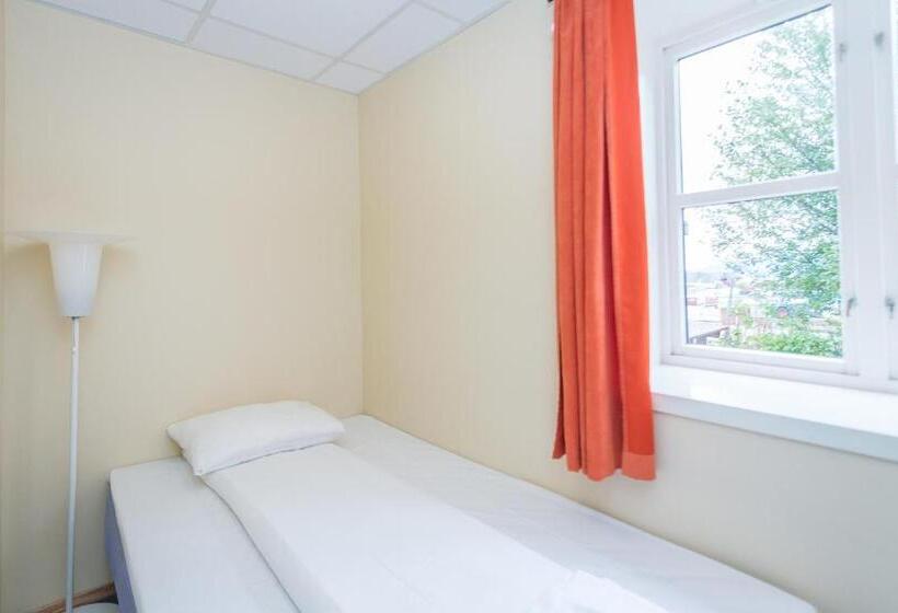 هتل Toranes Overnatting