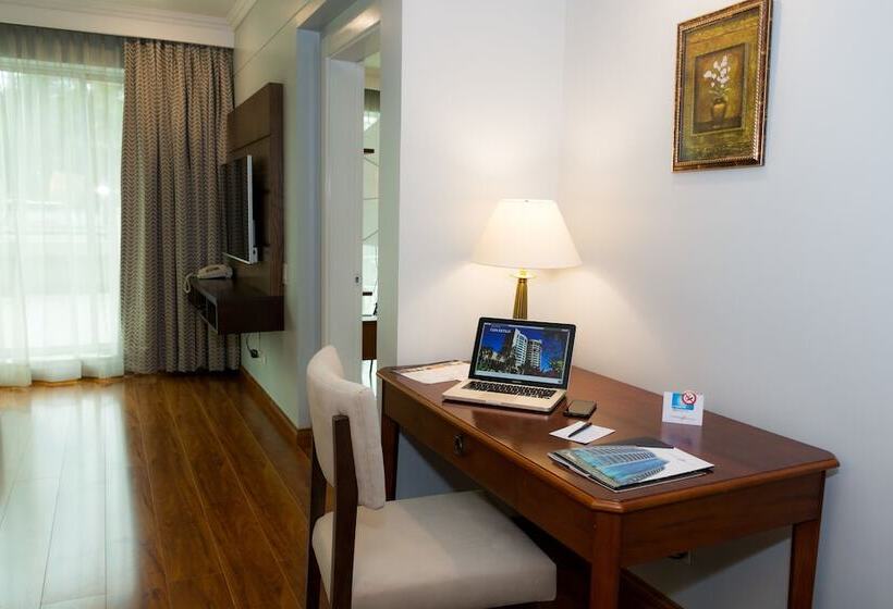 هتل Torres De Suites By Inamazonas