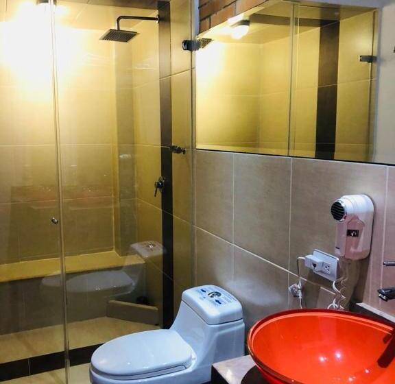 Отель Toscana Oriente