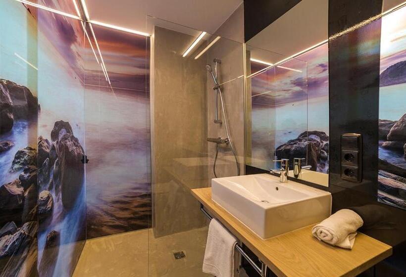 בית מלון כפרי Zerupe