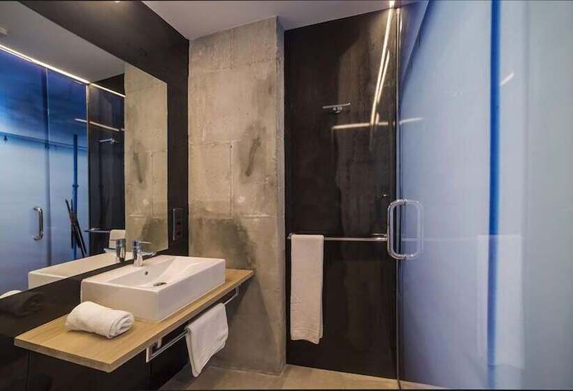 בית מלון כפרי Zerupe