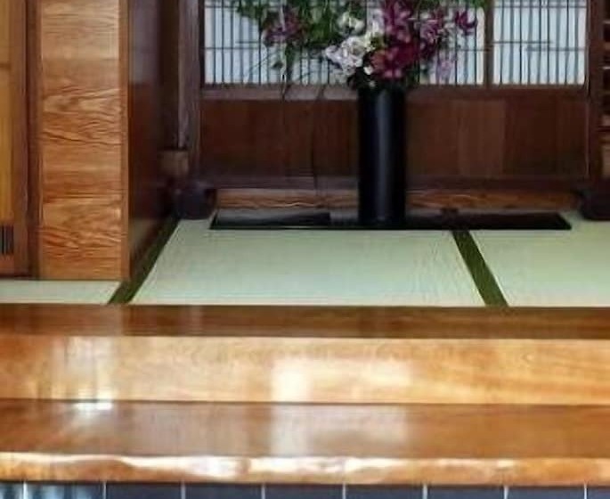 Kikunoya Ryokan