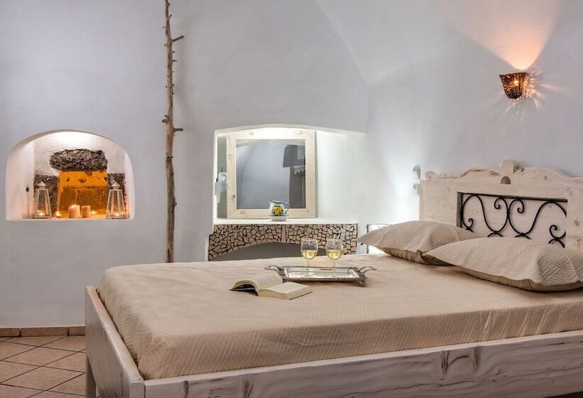 Kokos Traditional Houses