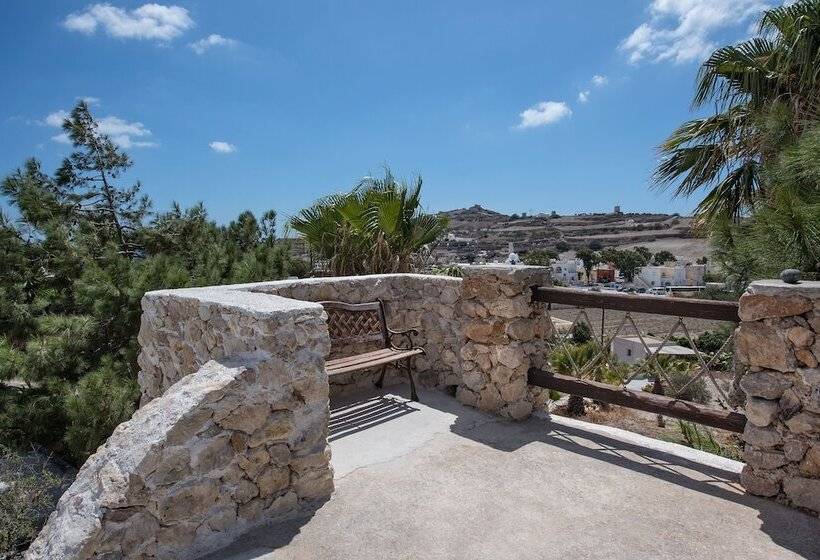 Kokos Traditional Houses