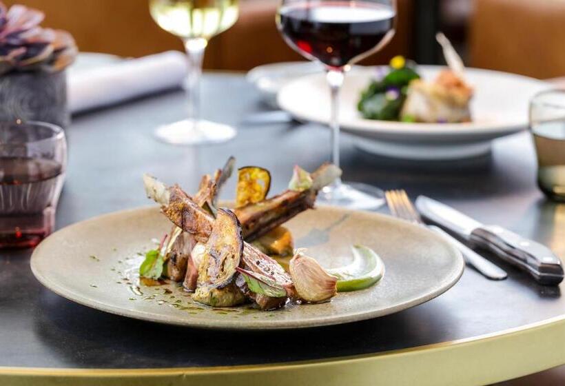 Novotel London Canary Wharf