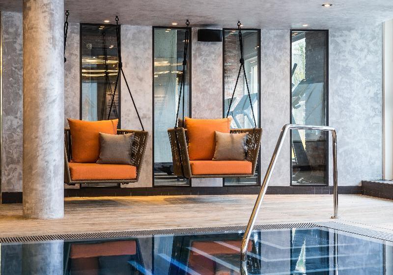 Novotel London Canary Wharf