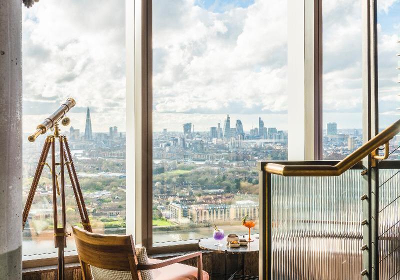 Novotel London Canary Wharf