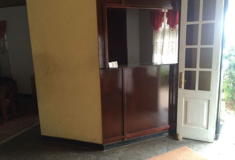 Пансион Guesthouse Sprout Hill