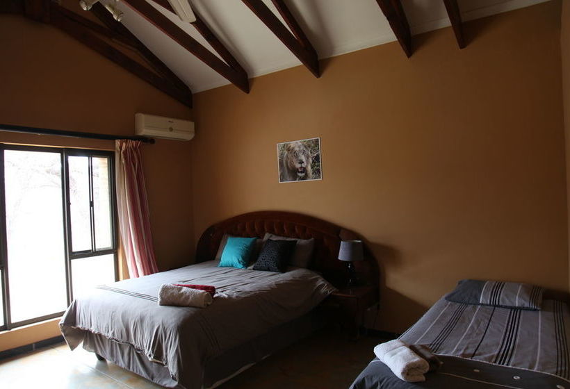 Пансион Lili Bush Guesthouse