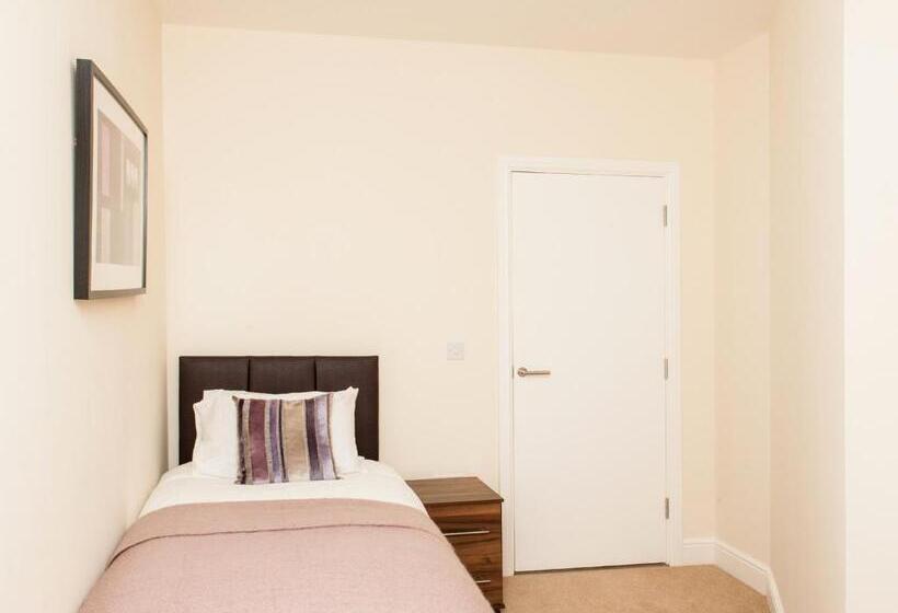 Psf Panorama Apartments