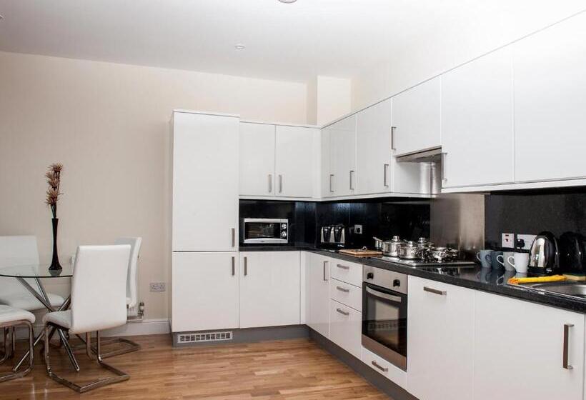 Psf Panorama Apartments