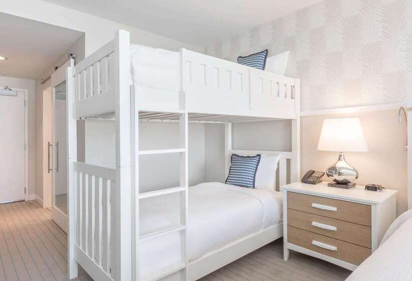 منتجع Wyndham Grand Clearwater Beach