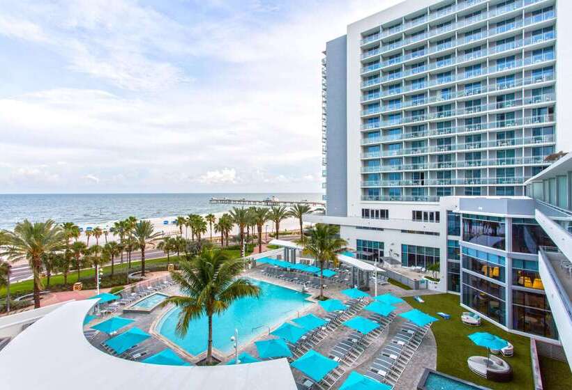 منتجع Wyndham Grand Clearwater Beach