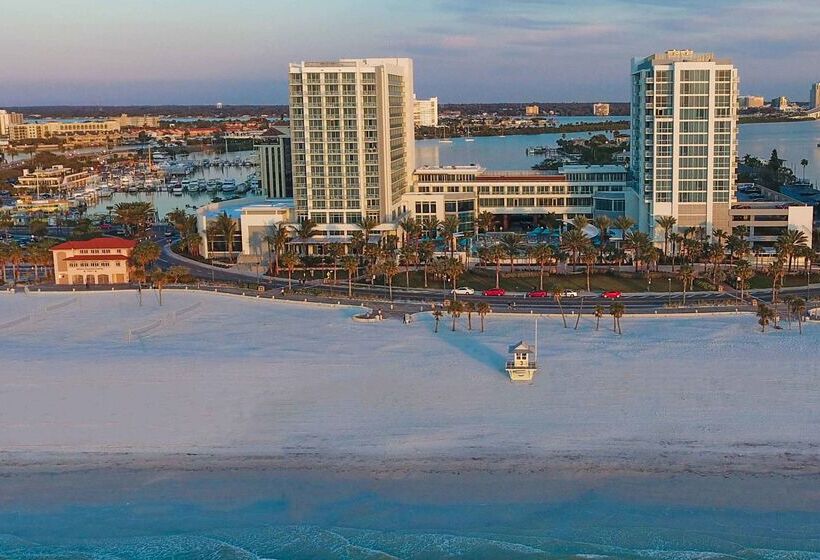 منتجع Wyndham Grand Clearwater Beach