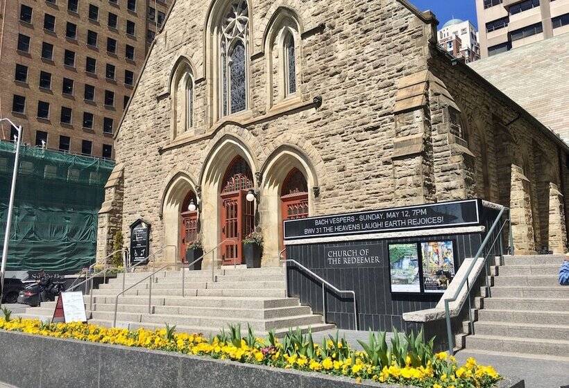 Altitude Suites On Yonge