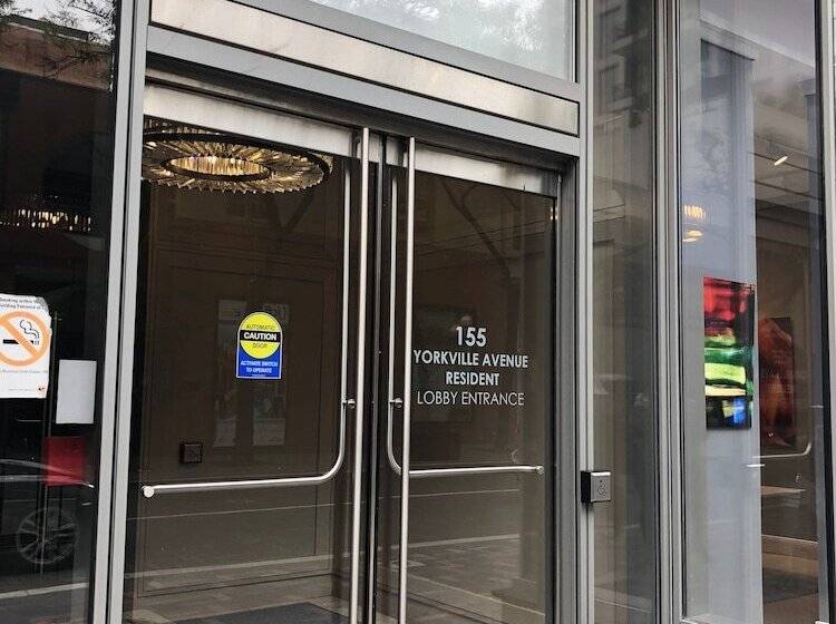 Altitude Suites On Yonge