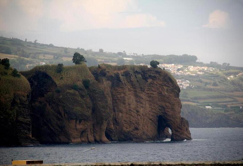 Whalesbay Hotel Apartamentos