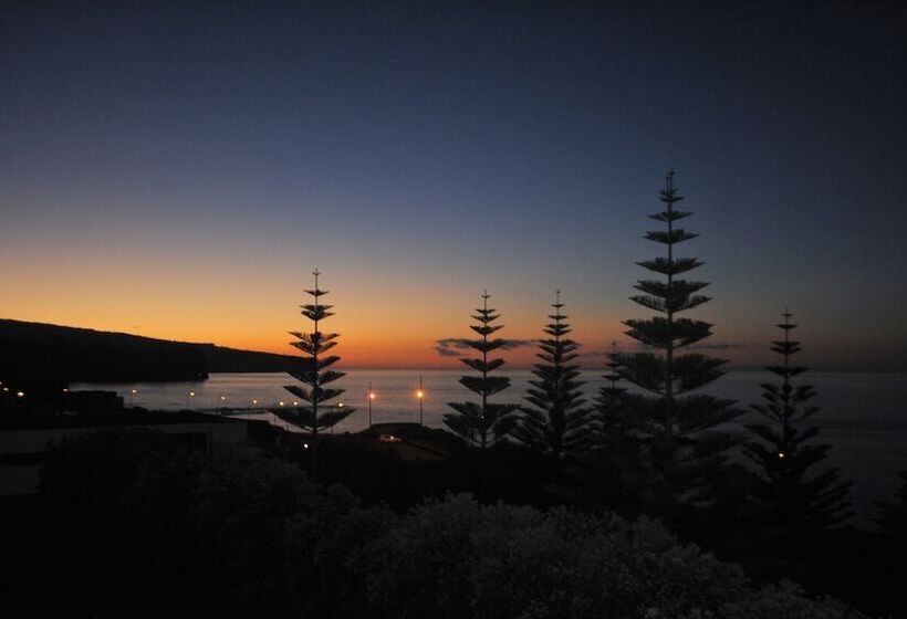 Whalesbay Hotel Apartamentos