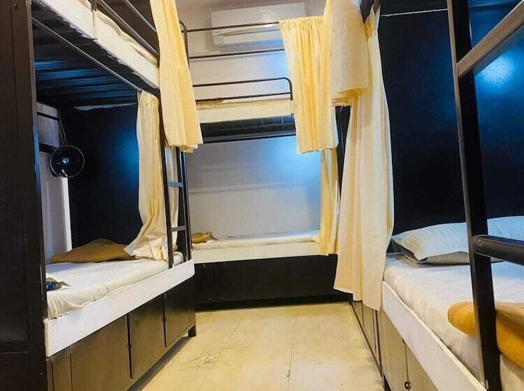 هاستل Golden Star Dormitory