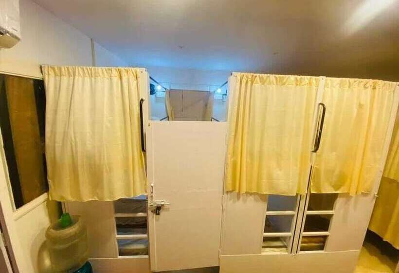 هاستل Golden Star Dormitory