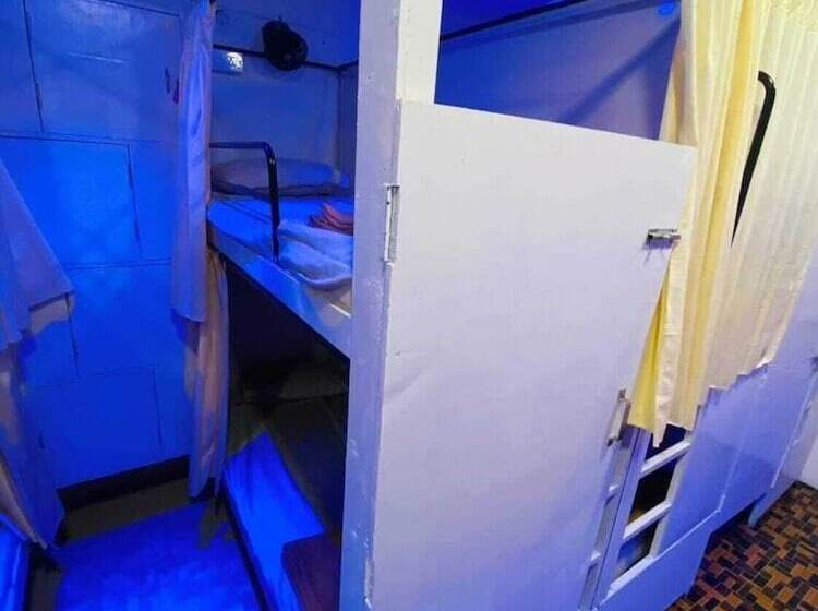 هاستل Golden Star Dormitory