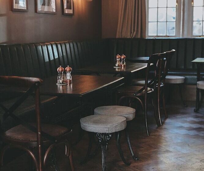 住宿加早餐  The Canal Inn