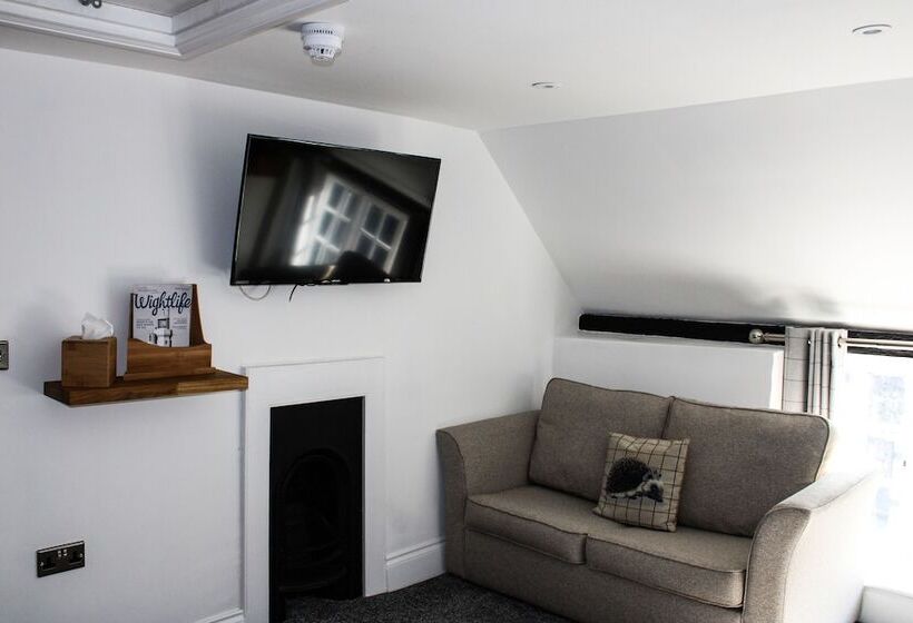 مبيت وإفطار The White Lion