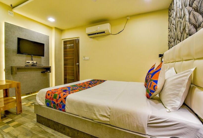 Fabhotel Raj Palace I