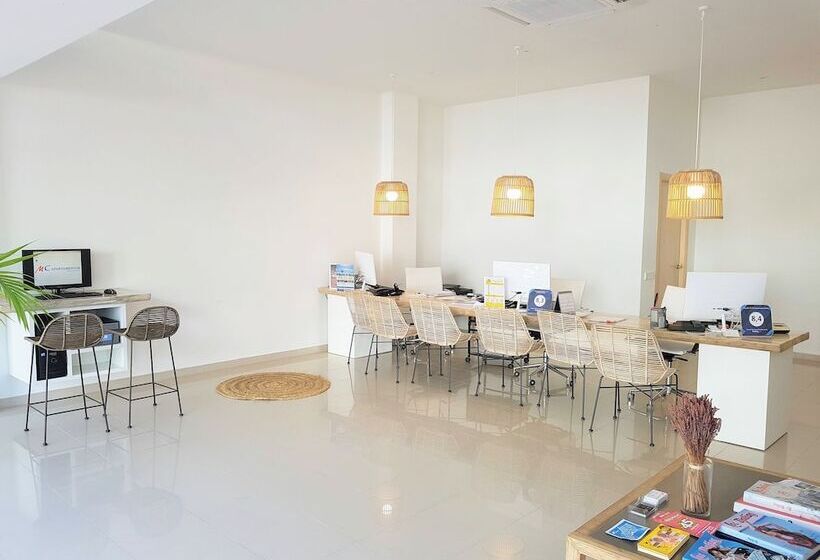 ホテル Apartamentos Bossa Bay  Mc Apartamentos Ibiza