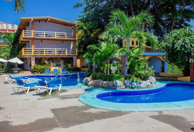 Отель Bungalows As De Oros