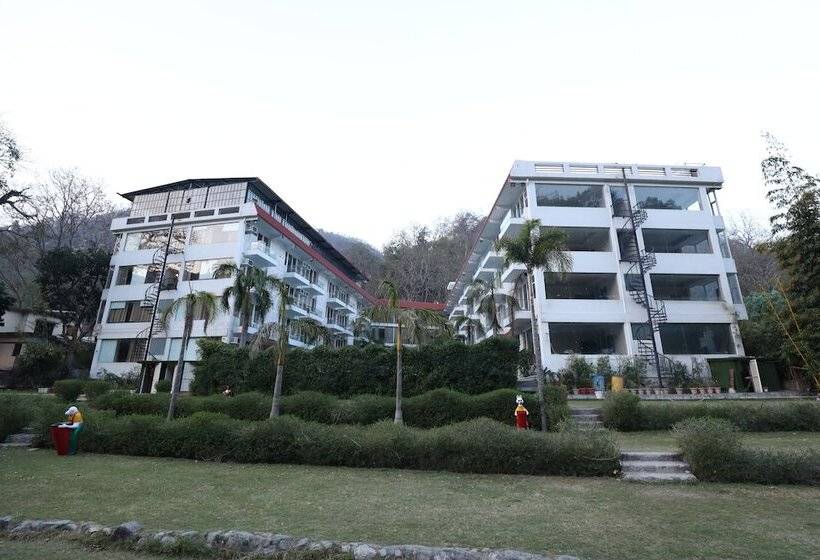 בית מלון כפרי Avenue 18 Resort