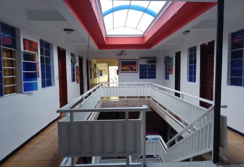 هتل Selecta Colonial