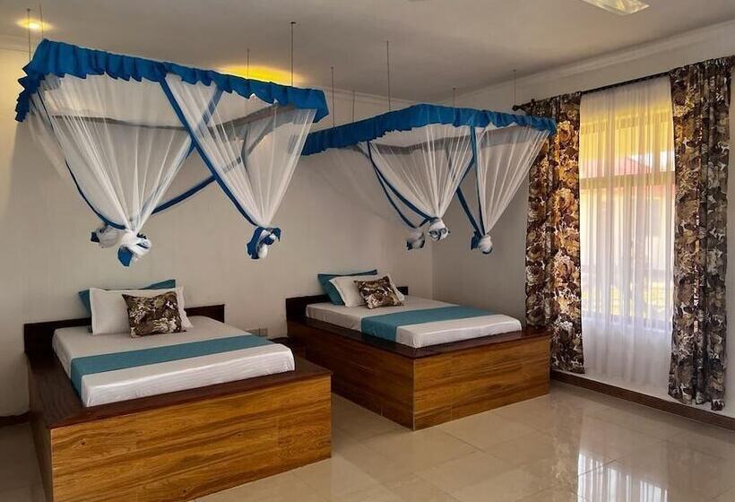 בית מלון כפרי Balungi Bungalow & Restaurant