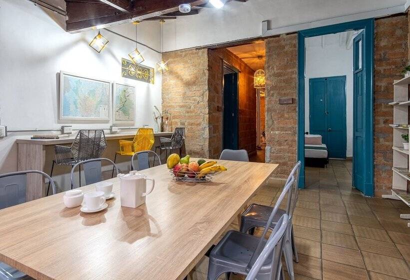 هتل Botanica Casa