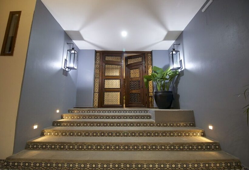 Отель Boutique Casa Loreta