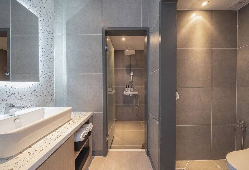 Hotel Brown Dot Geobuksum