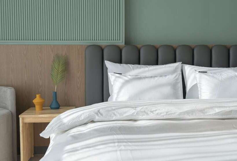 Hotel Brown Dot Geobuksum