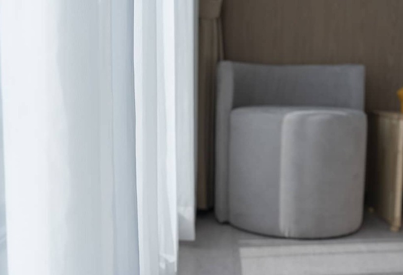 Hotel Brown Dot Geobuksum