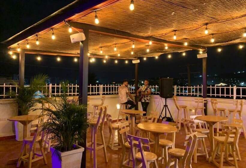 Отель Casa Gran Fuente